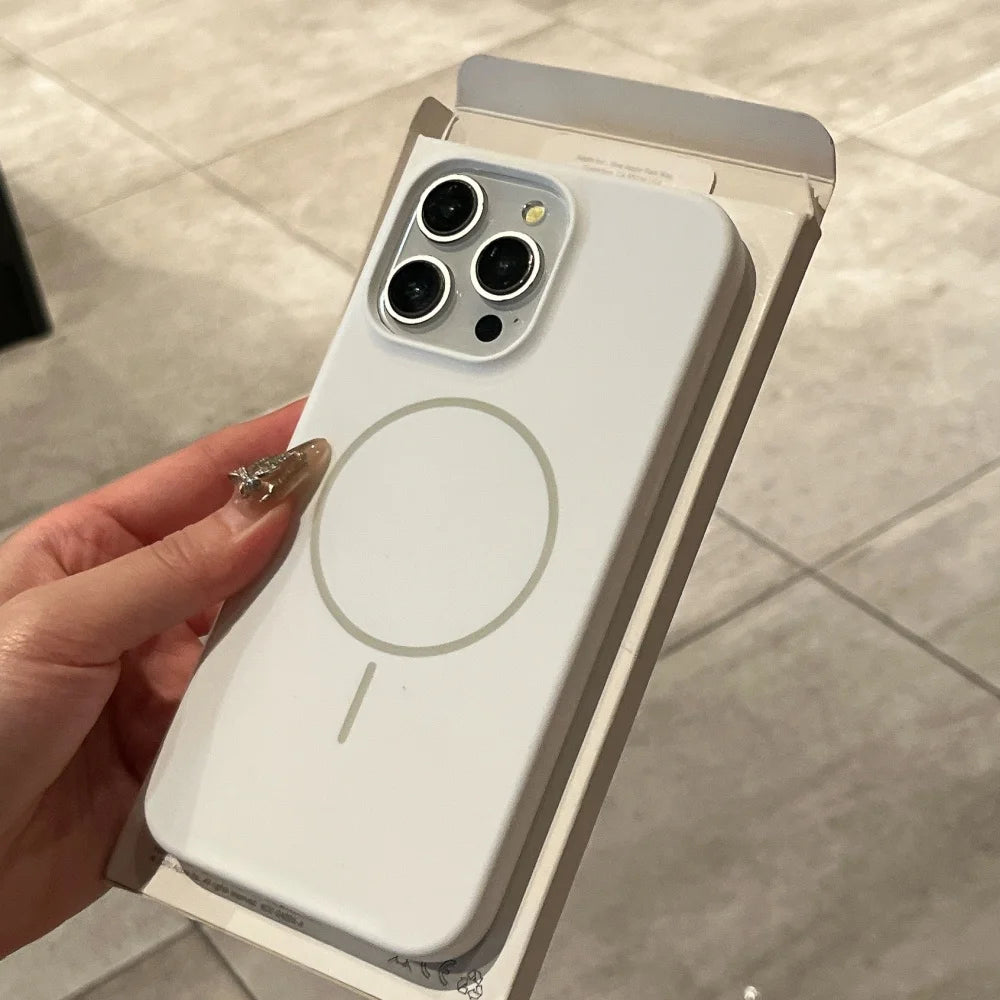 Capa Magnética MagSafe para iPhone 11 a 16 Pro Max | Proteção Premium Antichoque