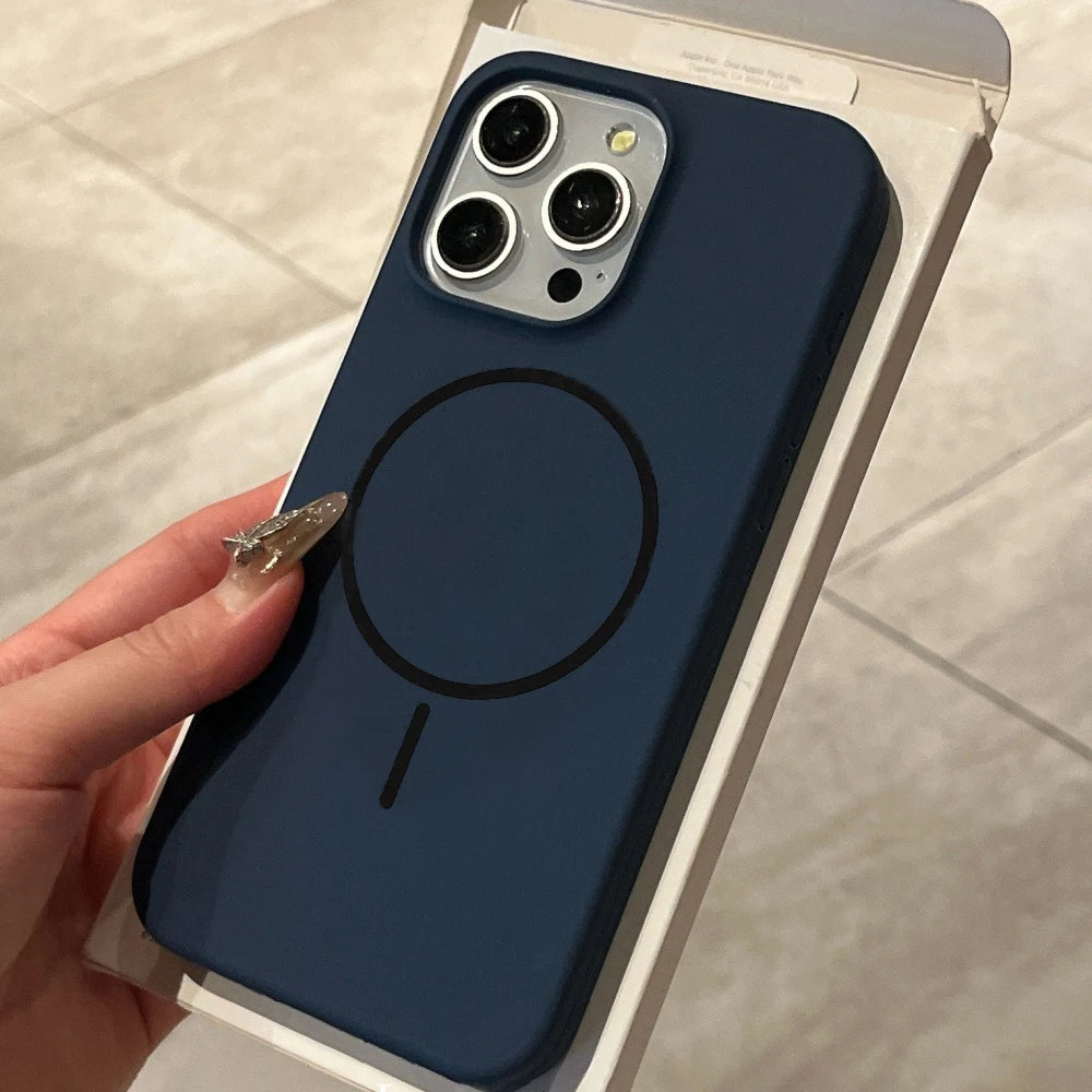 Capa Magnética MagSafe para iPhone 11 a 16 Pro Max | Proteção Premium Antichoque